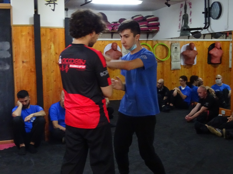 Kung Fu Academy di Sifu Mezzone Arti Marziali e palestra di Sport da Combattimento Wing Chun Weng Chun Tjun Tai Chi Taijiquan Qigong Sanda Difesa Personale (163)